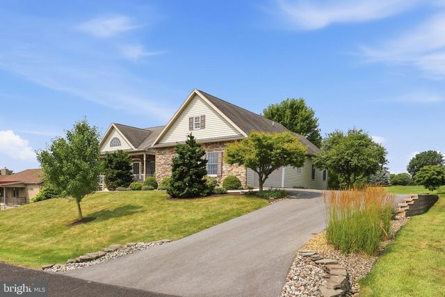 7132 LONE RIDGE COURT, Fayetteville, PA 17222