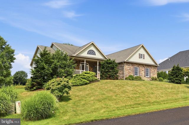 7132 LONE RIDGE COURT, Fayetteville, PA 17222