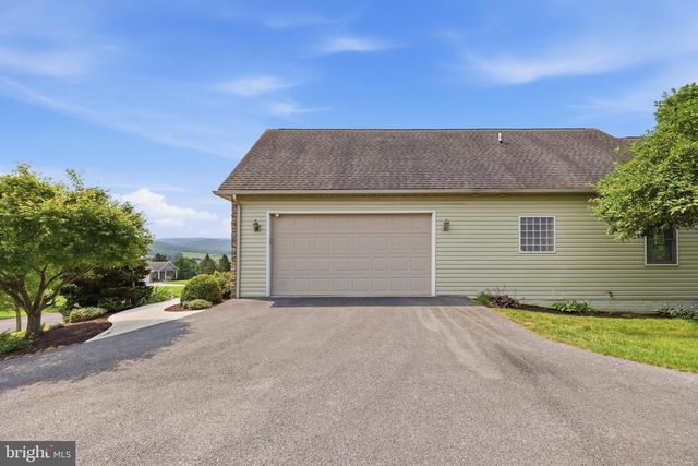 7132 LONE RIDGE COURT, Fayetteville, PA 17222