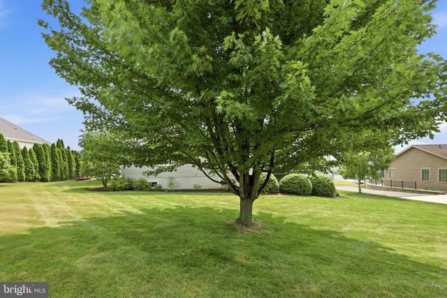 7132 LONE RIDGE COURT, Fayetteville, PA 17222