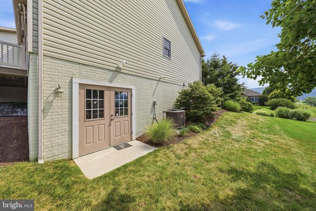 7132 LONE RIDGE COURT, Fayetteville, PA 17222