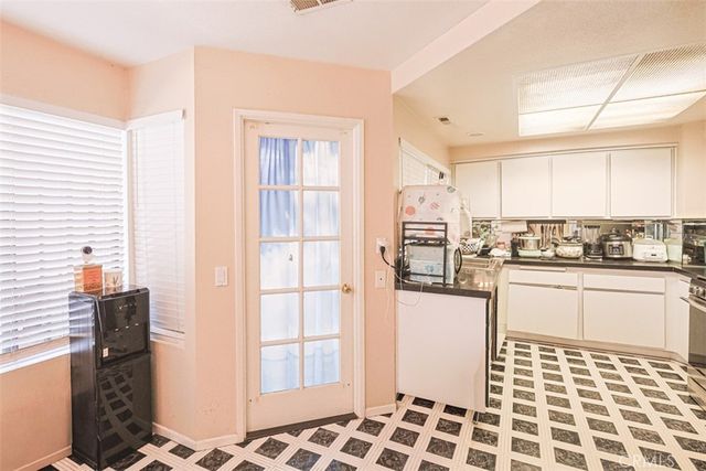 21 Wildflower, Pomona, CA 91766