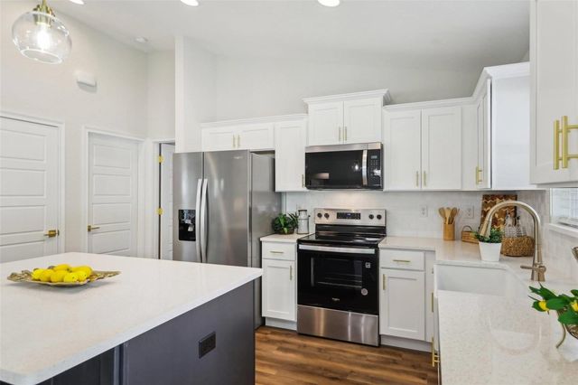 411 W ERIDANI COURT, Citrus Springs, FL 34434