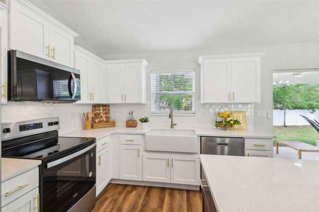 411 W ERIDANI COURT, Citrus Springs, FL 34434