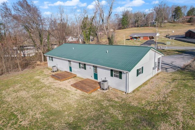 198 W Cumberland Avenue, Jamestown, KY 42629