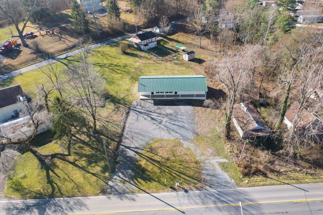 198 W Cumberland Avenue, Jamestown, KY 42629