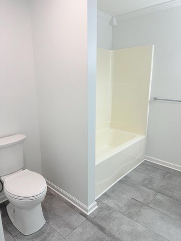 198 W Cumberland Avenue, Jamestown, KY 42629