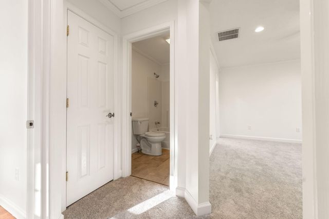 198 W Cumberland Avenue, Jamestown, KY 42629