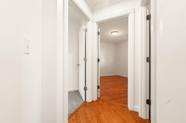 198 W Cumberland Avenue, Jamestown, KY 42629