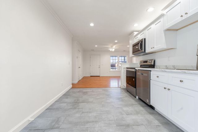 198 W Cumberland Avenue, Jamestown, KY 42629