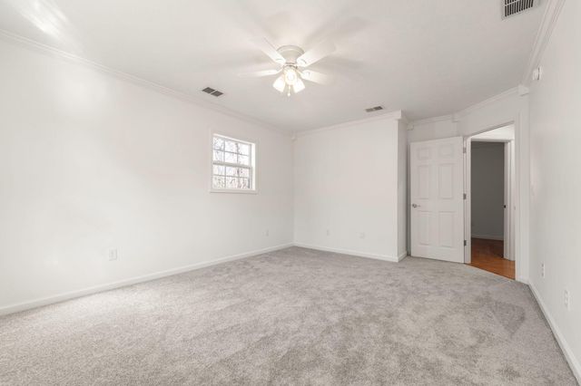 198 W Cumberland Avenue, Jamestown, KY 42629