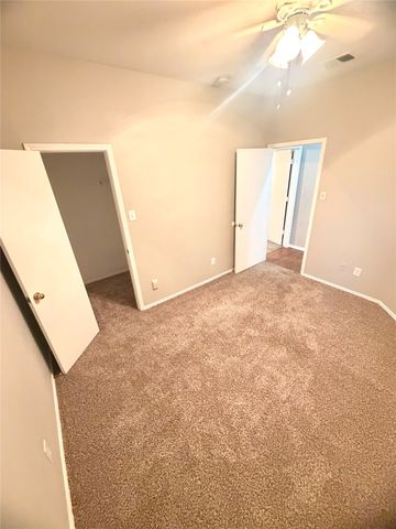 328 Marshall Creek Road, Roanoke, TX 76262