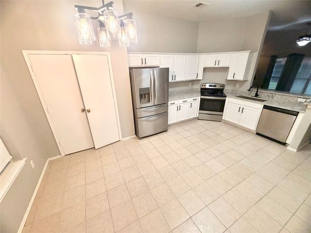 328 Marshall Creek Road, Roanoke, TX 76262