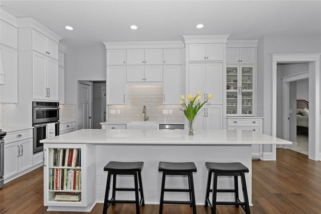 2630 Crescent Ridge Drive, Waukee, IA 50263