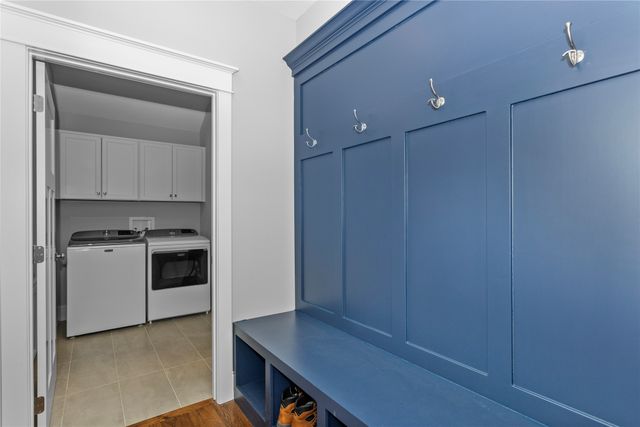 2630 Crescent Ridge Drive, Waukee, IA 50263