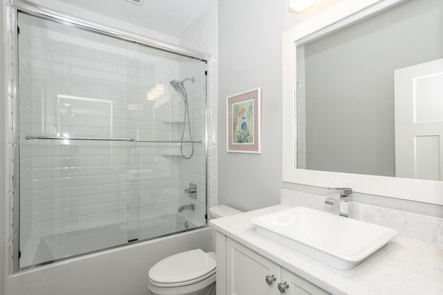 2630 Crescent Ridge Drive, Waukee, IA 50263