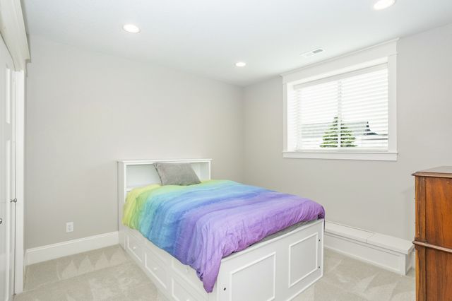 2630 Crescent Ridge Drive, Waukee, IA 50263