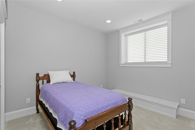 2630 Crescent Ridge Drive, Waukee, IA 50263