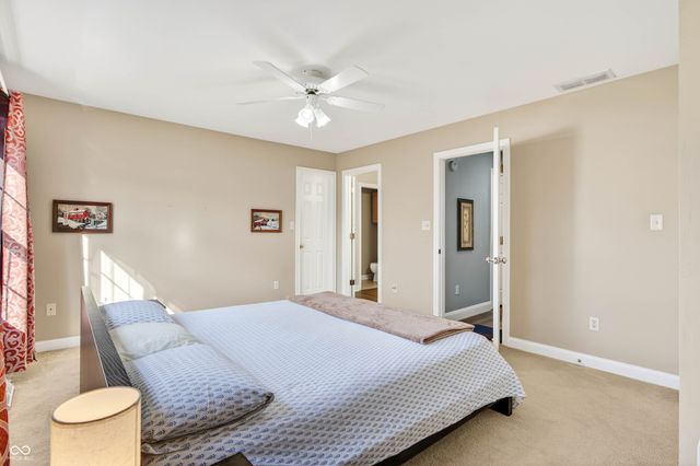 5621 Black Oak Drive, Columbus, IN 47201