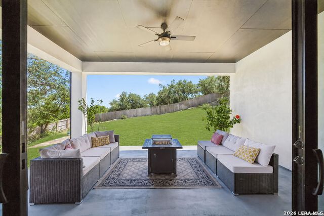 216 MIDNIGHT DR, San Antonio, TX 78260