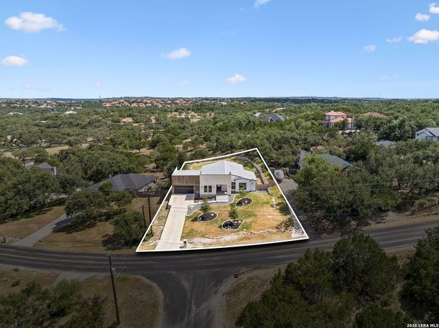 216 MIDNIGHT DR, San Antonio, TX 78260