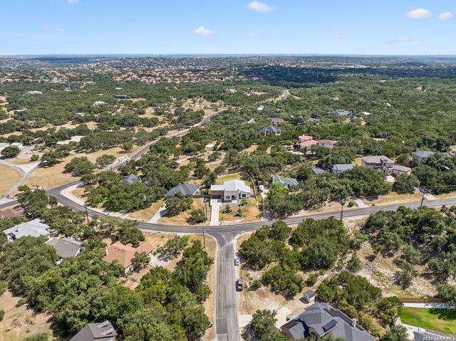 216 MIDNIGHT DR, San Antonio, TX 78260