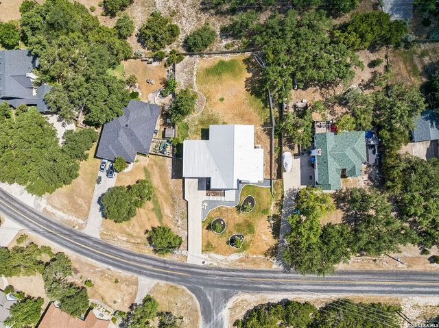 216 MIDNIGHT DR, San Antonio, TX 78260