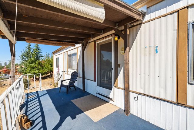 40882 Jean Road E, Oakhurst, CA 93644