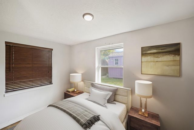 6449 Country Club Drive, Houston, TX 77023