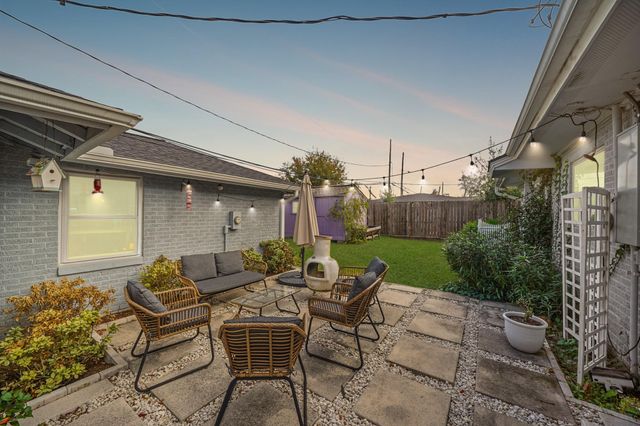 6449 Country Club Drive, Houston, TX 77023