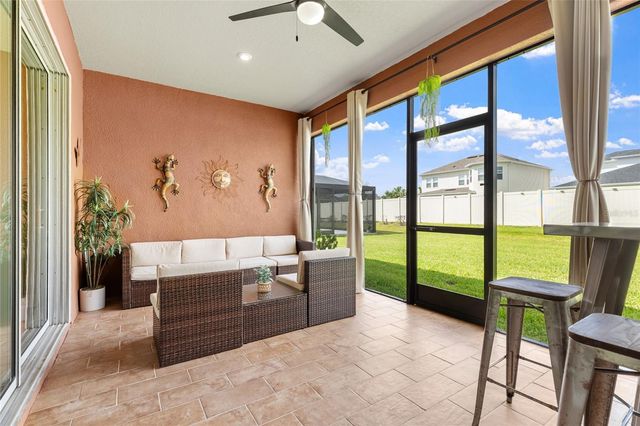 2405 HIGH TIDES WAY, Wesley Chapel, FL 33543