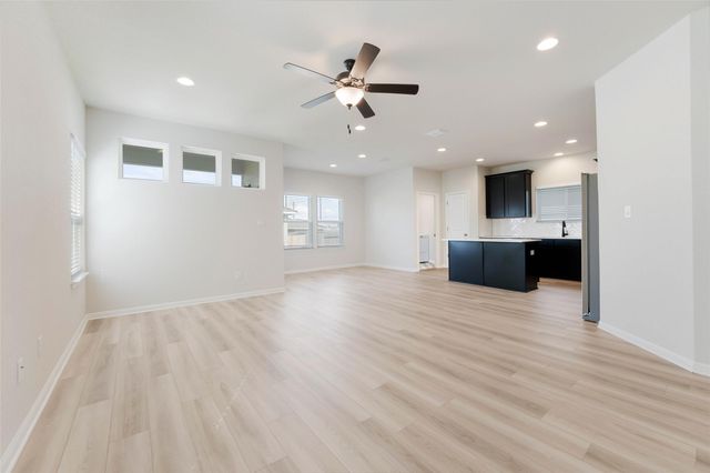 145 Tortoise TRL, San Marcos, TX 78666
