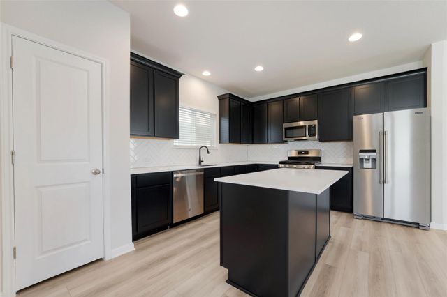 145 Tortoise TRL, San Marcos, TX 78666