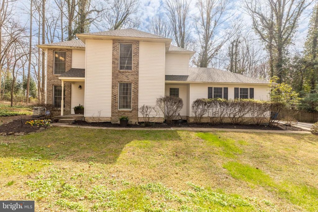 103 GREAT CIRCLE RD, Newark, DE 19711