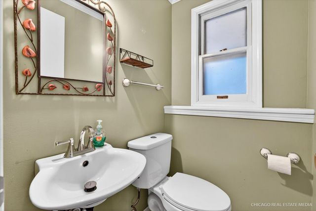 1214 Jill Peak Drive, Sleepy Hollow, IL 60118