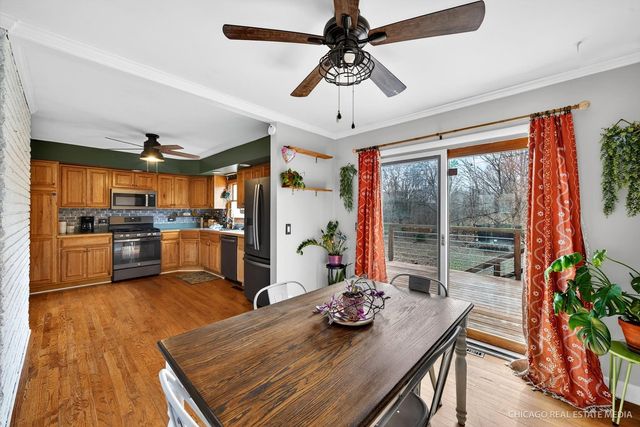 1214 Jill Peak Drive, Sleepy Hollow, IL 60118