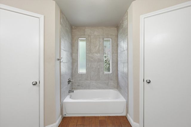 6201 Minuteman Lane, Arlington, TX 76002