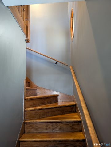 37 Elm Street, East Haven, CT 06512