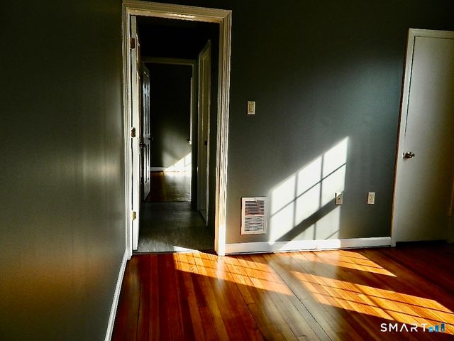 37 Elm Street, East Haven, CT 06512