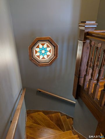 37 Elm Street, East Haven, CT 06512