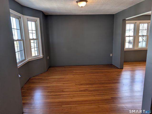 37 Elm Street, East Haven, CT 06512