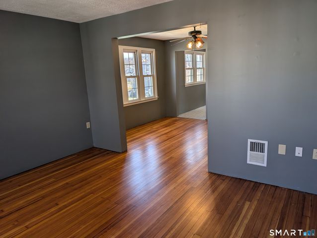 37 Elm Street, East Haven, CT 06512