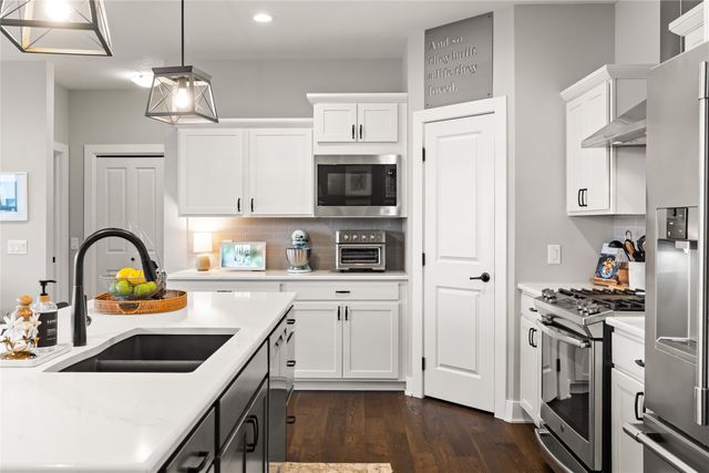 2590 SE Willowbrook Drive, Waukee, IA 50263