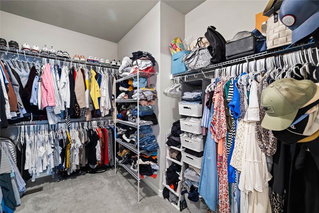 2590 SE Willowbrook Drive, Waukee, IA 50263