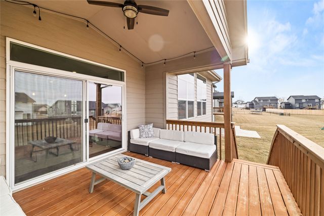 2590 SE Willowbrook Drive, Waukee, IA 50263