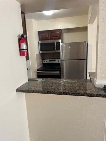 1275 Witte Road 08, Houston, TX 77055