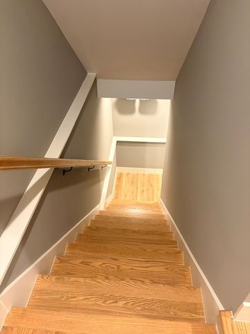 2719 W AUGUSTA Street 1, Chicago, IL 60622