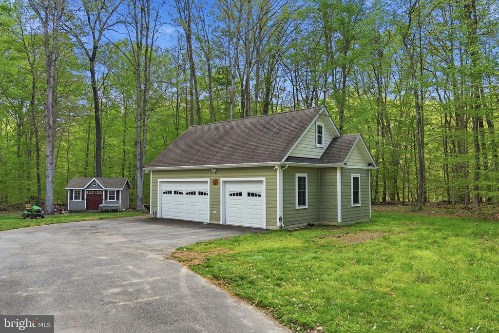 Image 12 of property listing at 25475 TURNBERRY CT, Chestertown, MD 21620