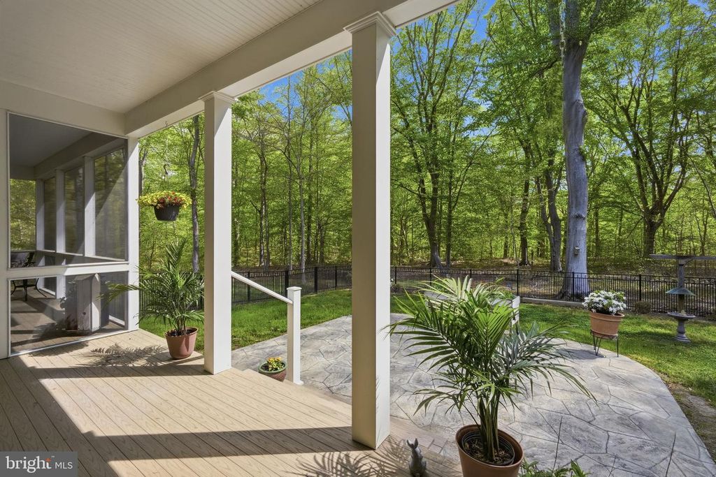 Image 8 of property listing at 25475 TURNBERRY CT, Chestertown, MD 21620