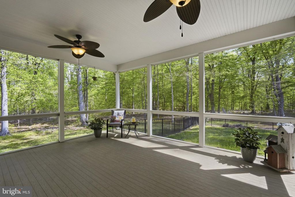 Image 10 of property listing at 25475 TURNBERRY CT, Chestertown, MD 21620